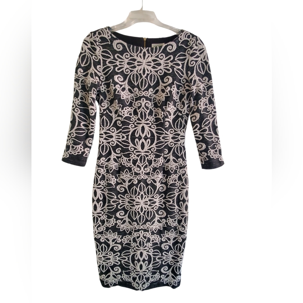 Eliza J Black and Cream Long Sleeve Dress